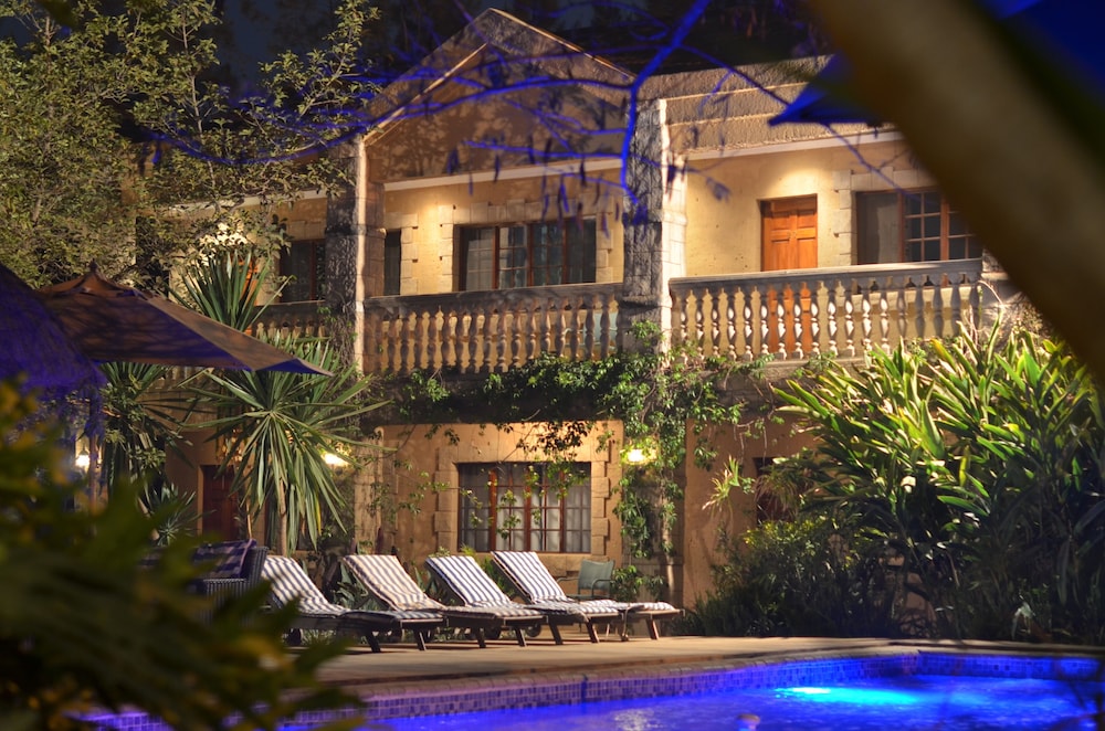 The Riverside Hotel