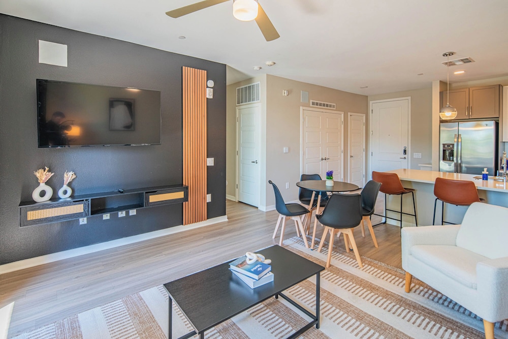 ROVE LIVING/KL - Alta North Central