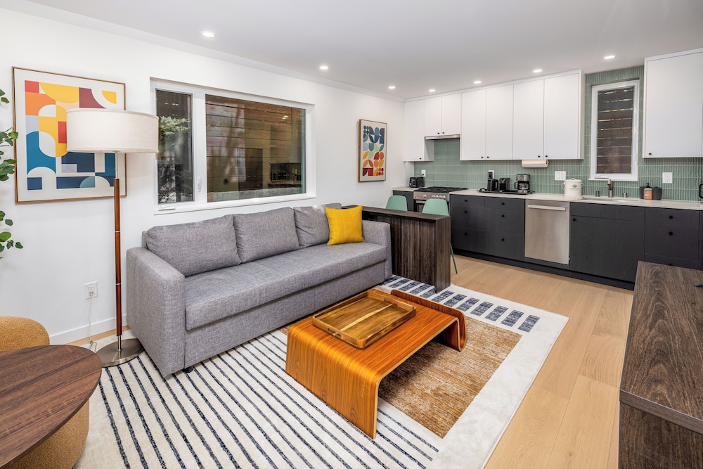 Secret Hideaway - New Custom Built Home