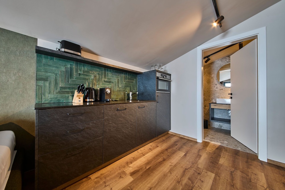 MiLa Apartments