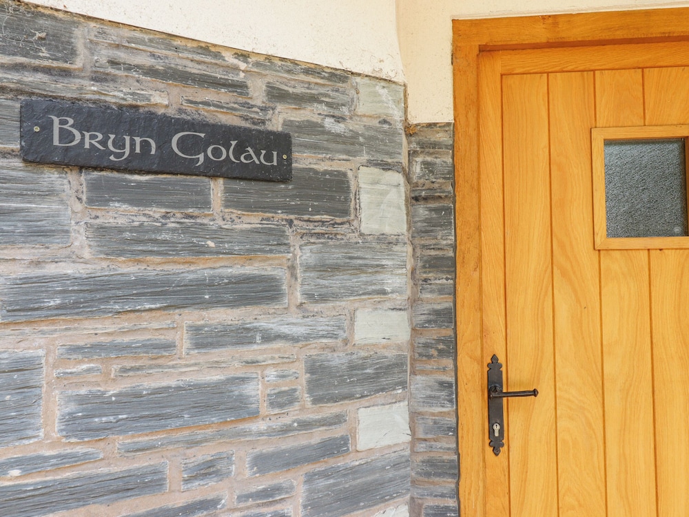 Bryn Golau