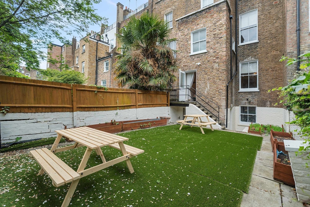 2-bed Notting Hill Apartment With Garden Access