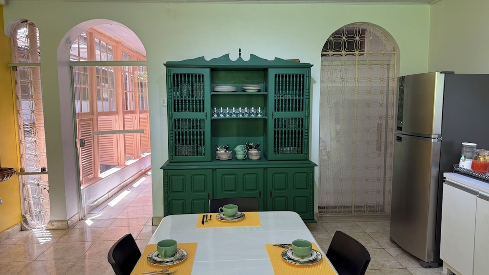 HOSTEL MANGUEIROSA