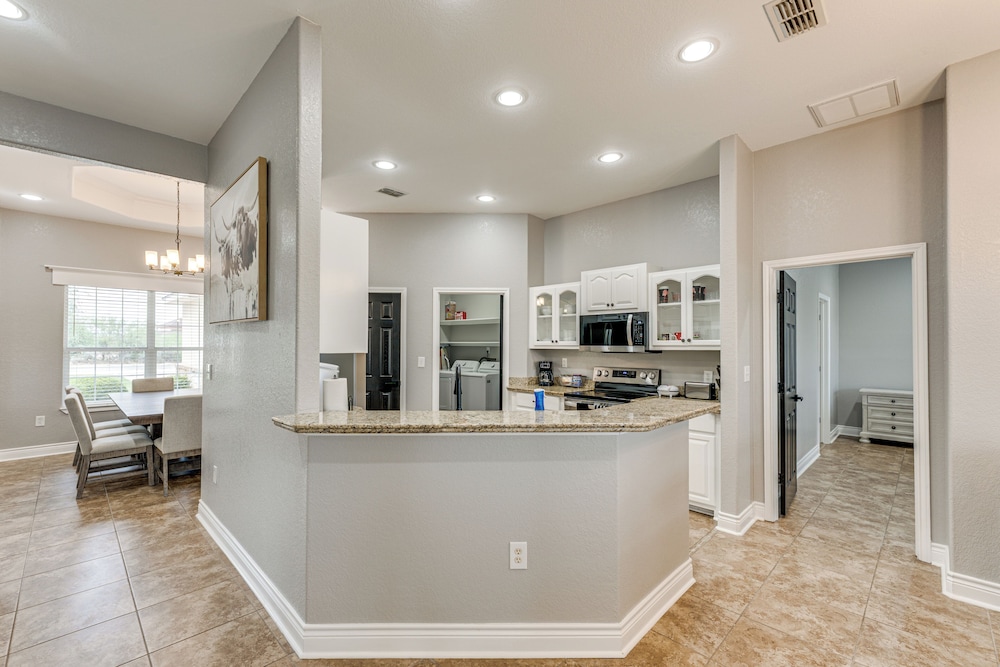 1 Mi From Lake: Pet-friendly Del Rio Gem