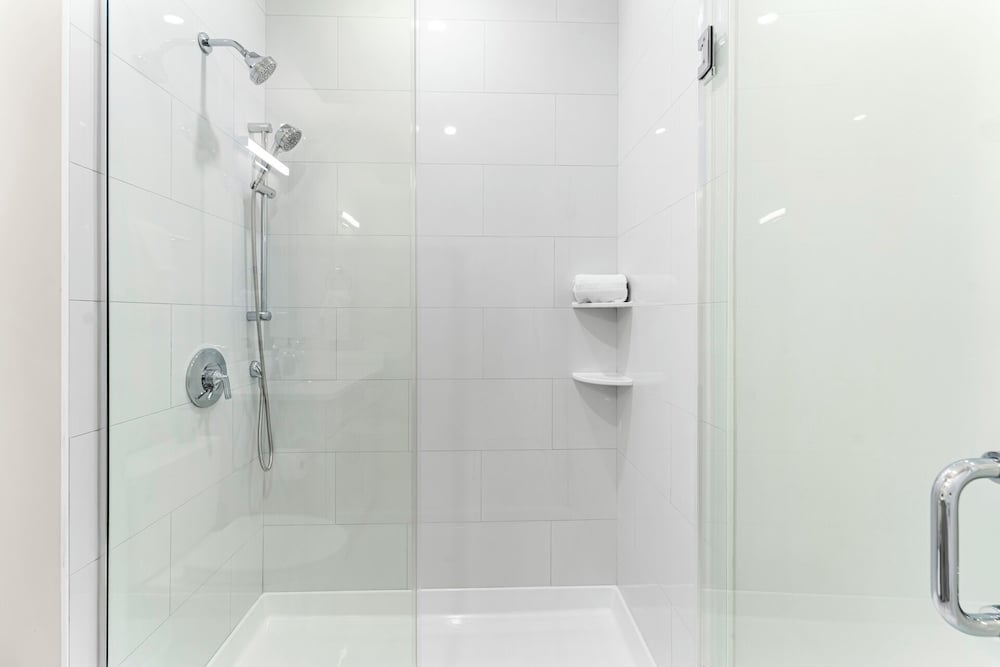 Luxury 2BR near Cambridge