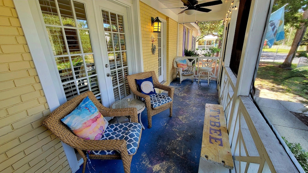Under The Tybee Sun by Tybee Vacation Rentals