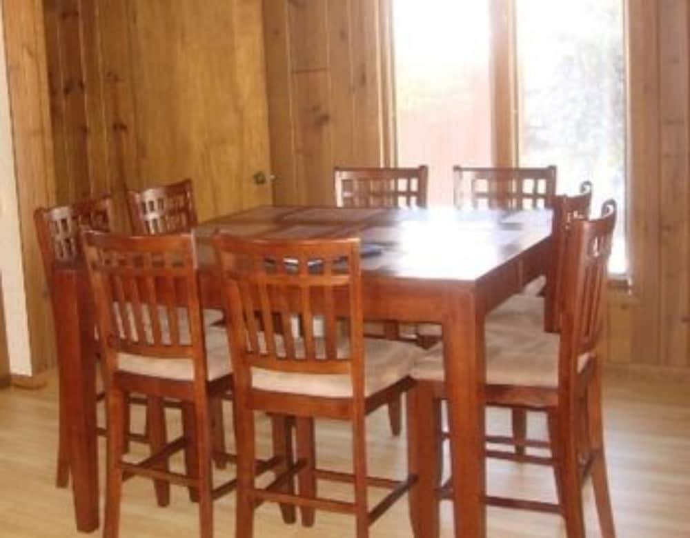 Cascade Lodge