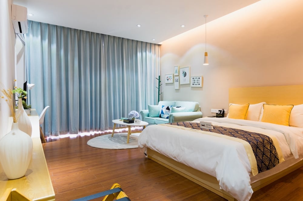 Huizhou Qu Wo Jia Shang Pin Apartment