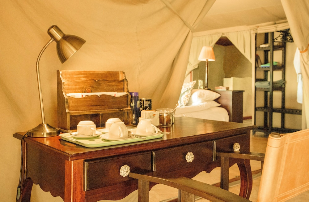 Entumoto Safari Camp