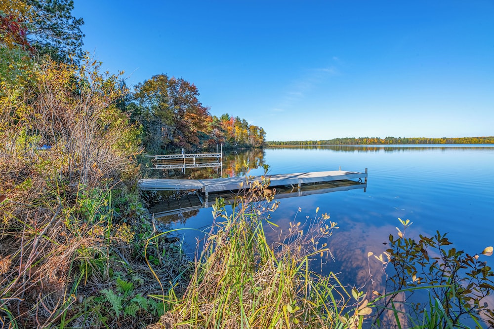 Fish Year-round: Riverfront Cottage in Rhinelander