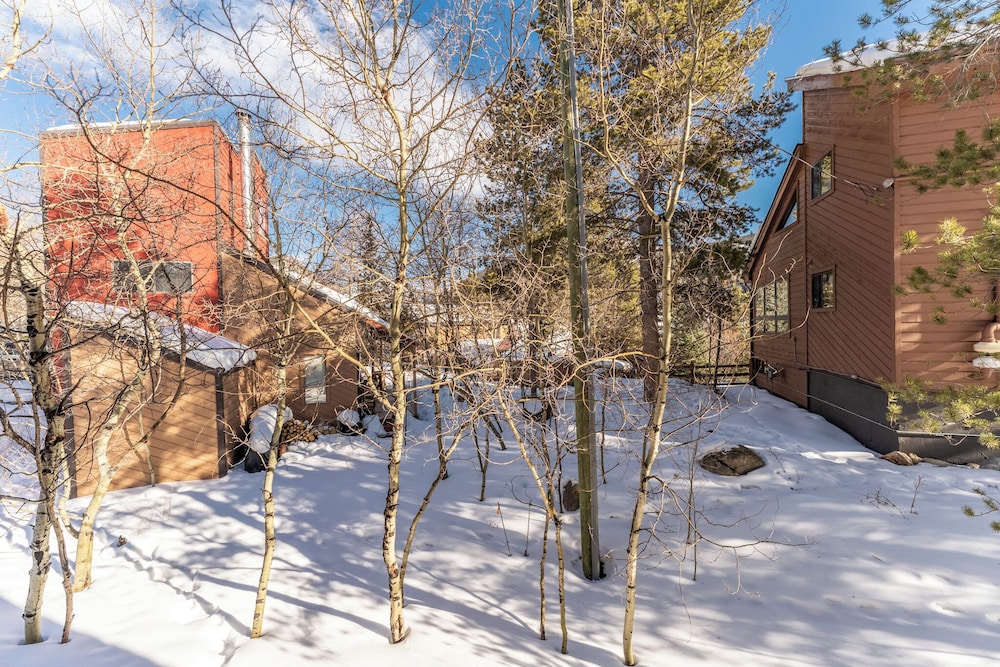 27 Rasor Court