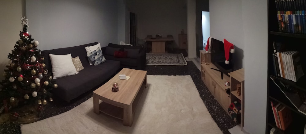 Grandma Vasiliki Rooms To Let