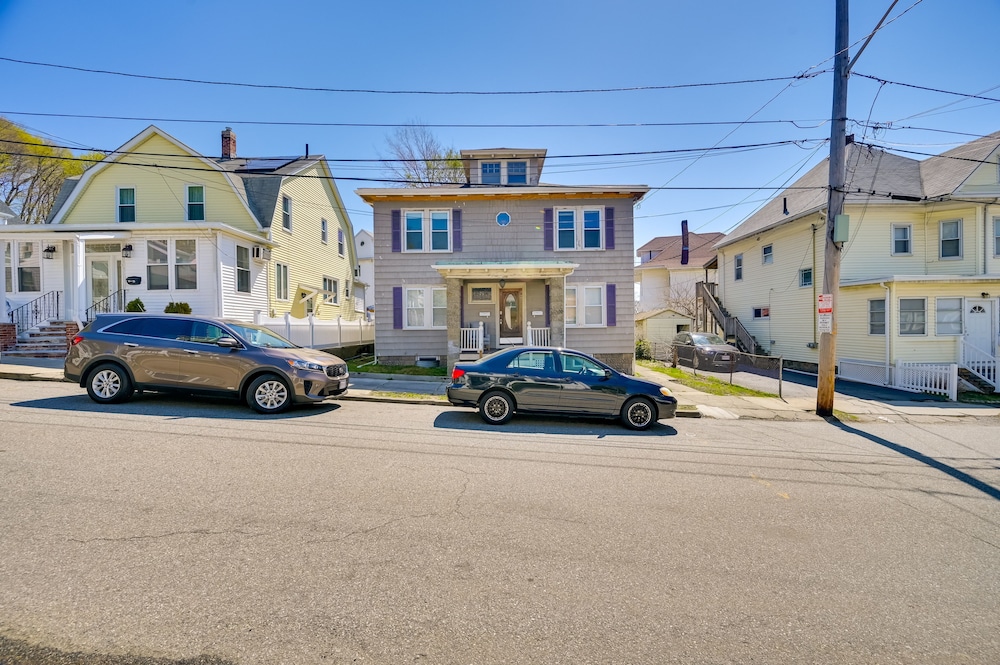 Boston Area Vacation Rental 3 Mi to Airport! view 4