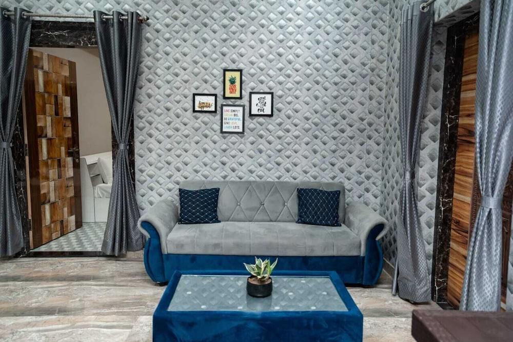 Kashi Cottage Homestay By GRB
