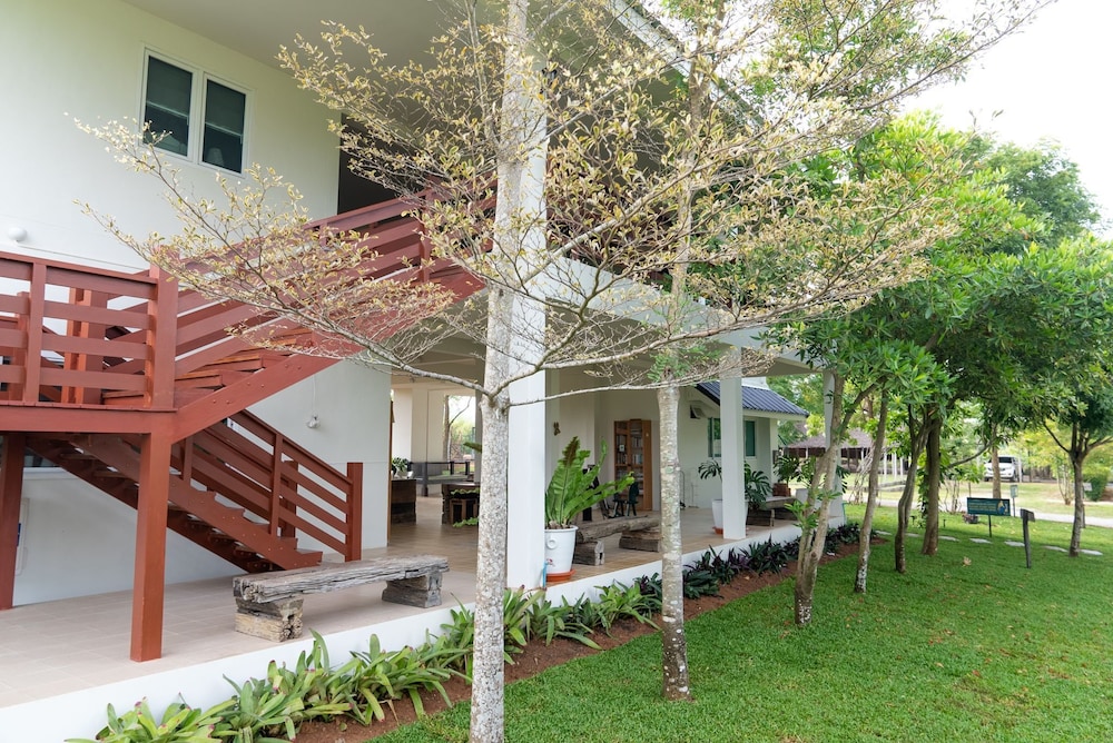 Green Me Organic Farm Khao Yai