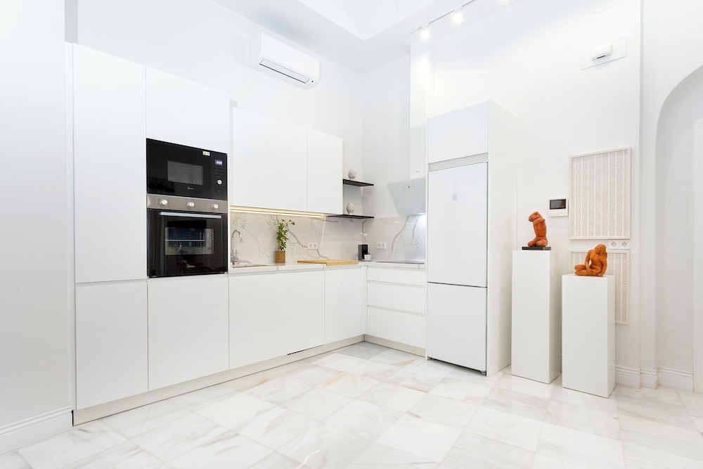 Cozy 3BD in Seville Center. Alfalfa