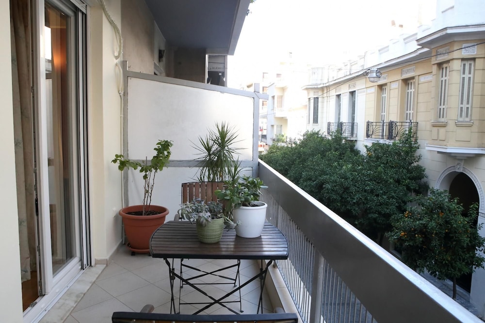 Best House Athenian Central Flat Ithakis Str