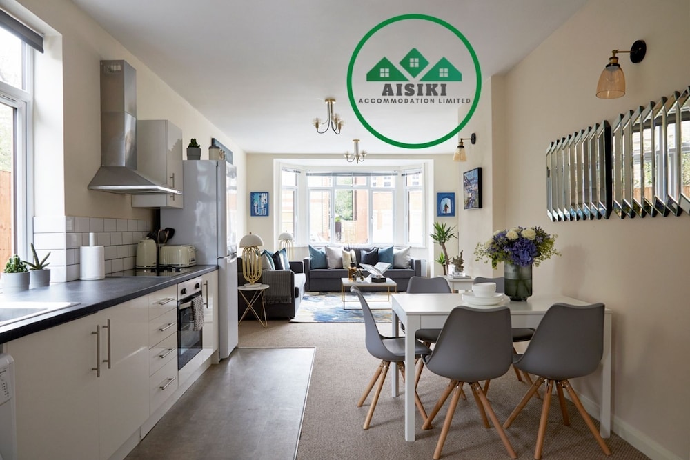 Upton Road Apartments