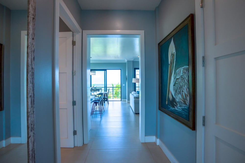 Oceanfront Sunset Gecko Condo - Ground Floor 1A