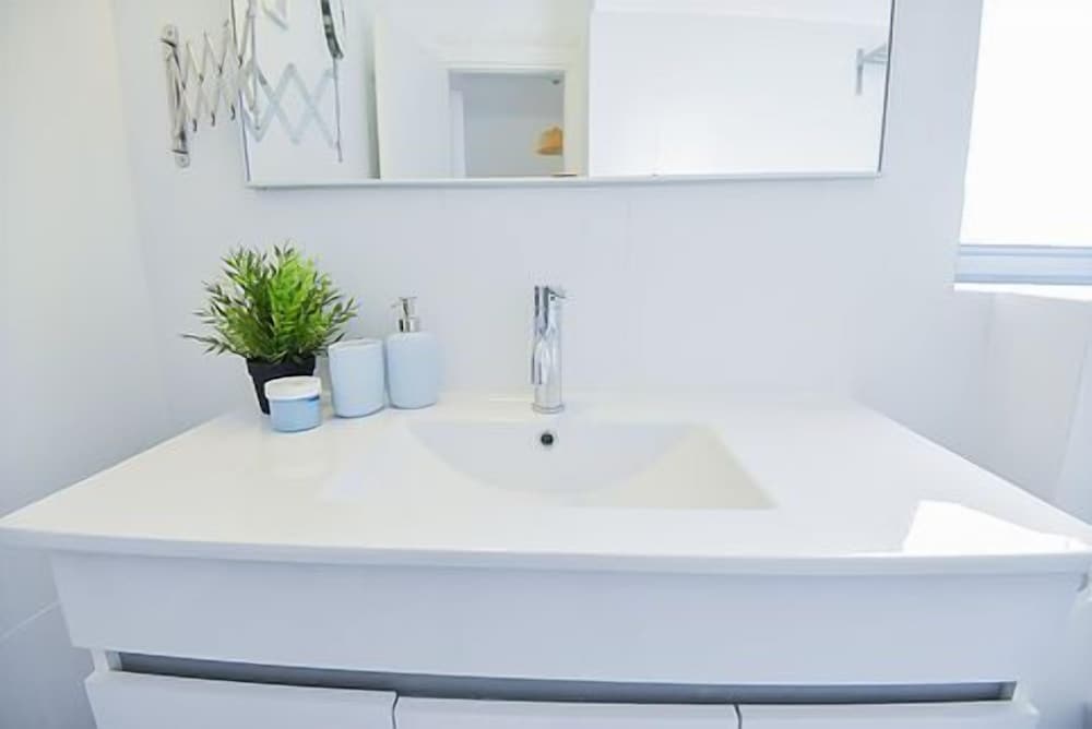 Yafo 35 Apartments by IndigInn