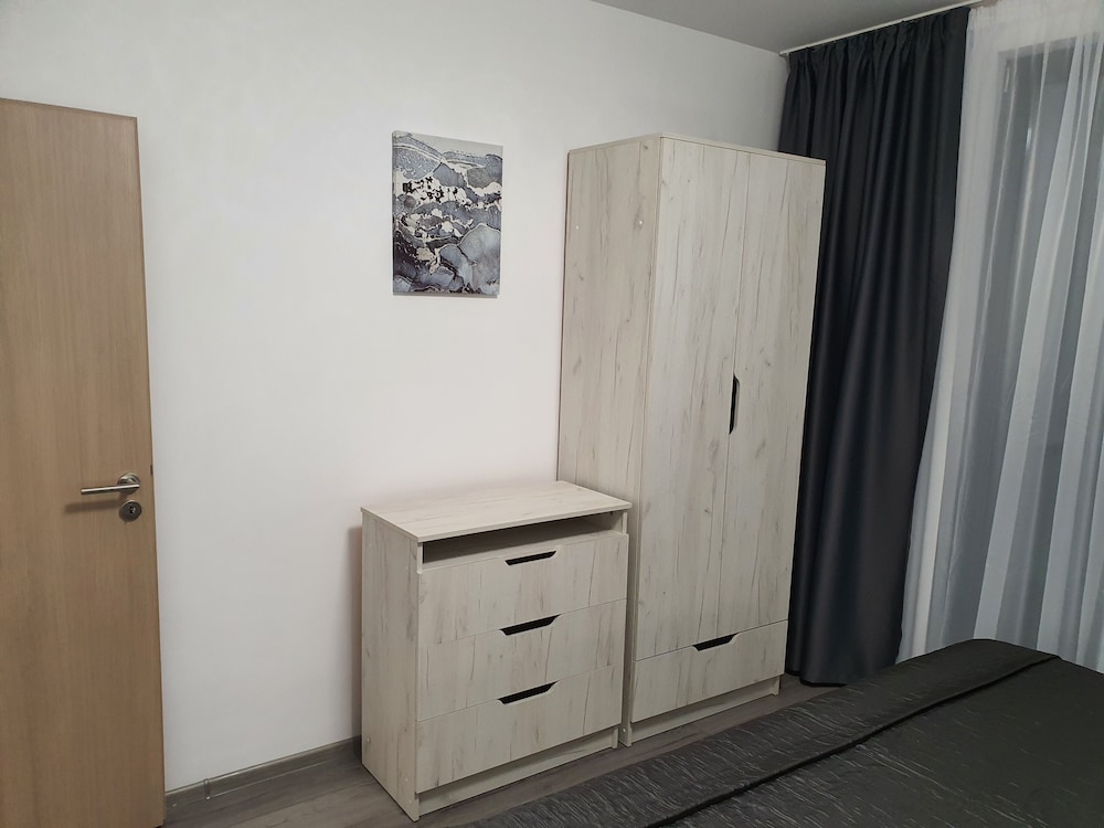 ATM LUX APART view 2