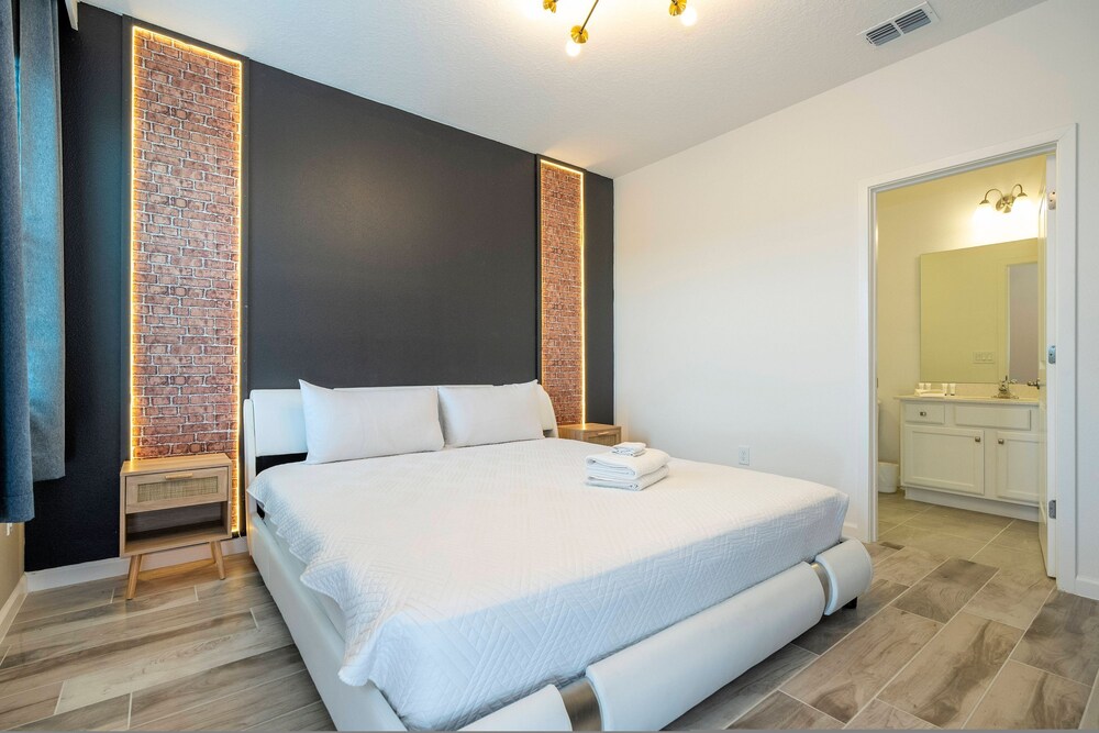 Stunning Masterpiece 15 Ensuites