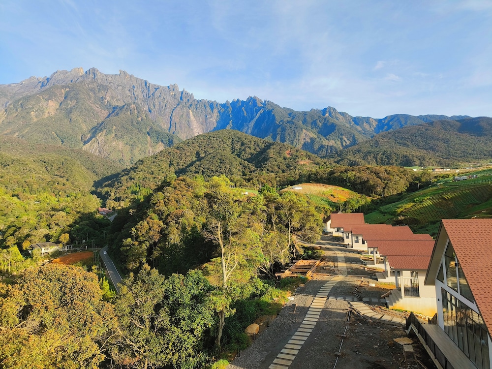 The Pampines Villa
