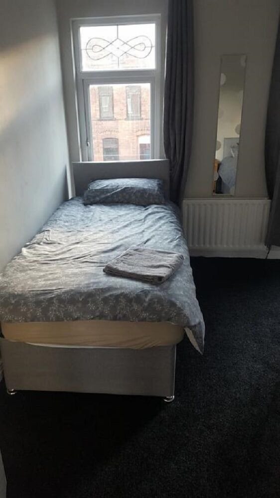 Tennent Street Town House view 2