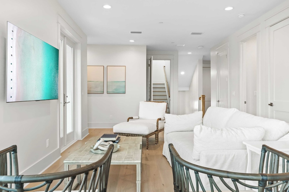 All Decked Out Seagrove by Avantstay Priv Pool+hot Tub, Ocean Views!