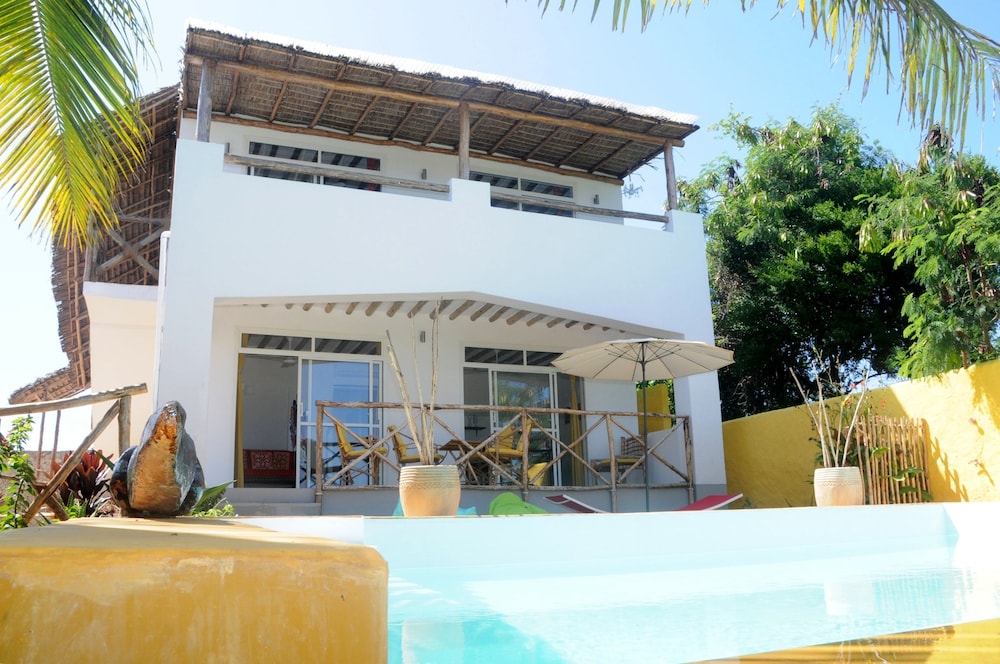 Kiwengwa Vacations - Maisha Marefu Apartments - Property Image 39