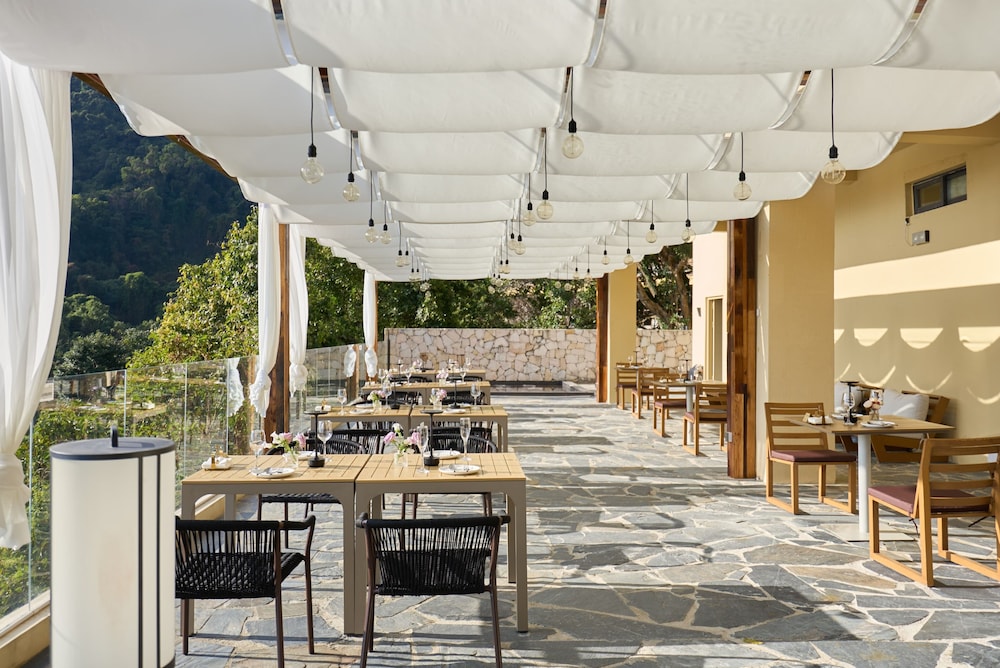 Miyue Shenzhen Tianlu Secret Wild Wizard Holiday Hotel