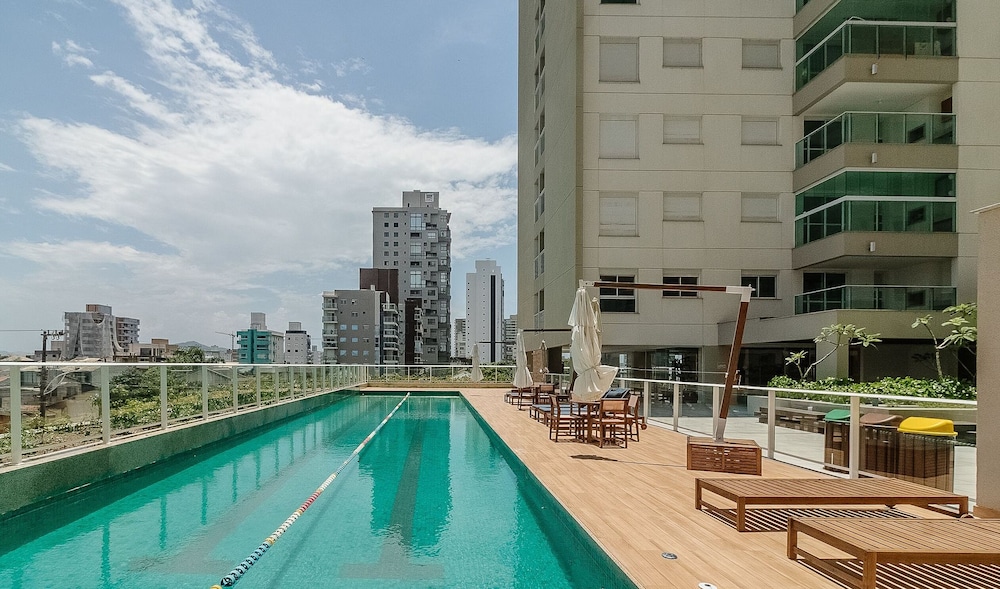 SHC - Condominium With Pool 50m From the Beach in Picarras