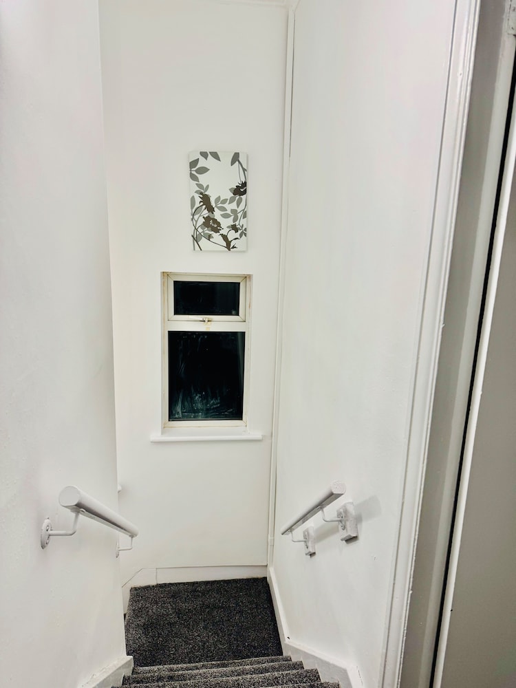 Kidderminster West Midlands Birmingham 3 Bedrooms