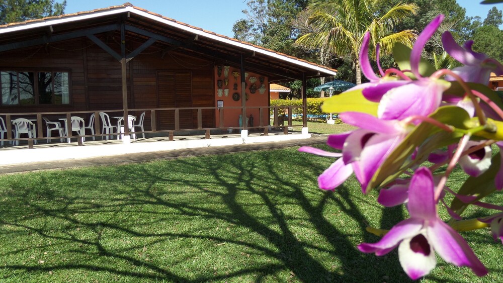 Pousada Canto do Lago