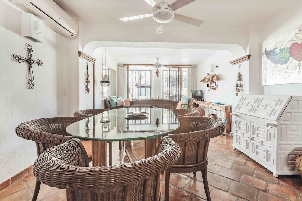 Beach Front Building 2Br Condo-balcony-beach-pool