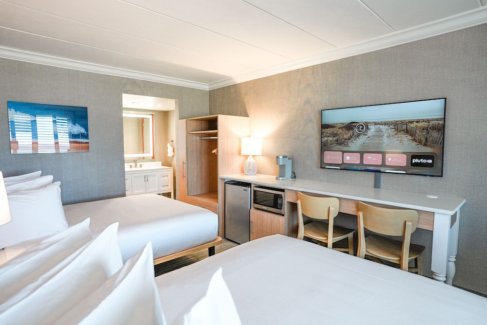 Spray Beach Oceanfront Hotel