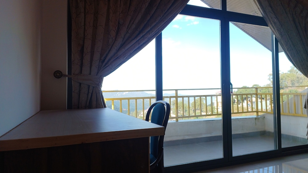 Hillshades Comfy Rooms