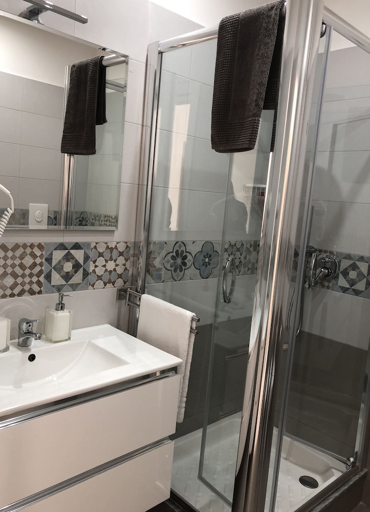 Chiaia Guest House