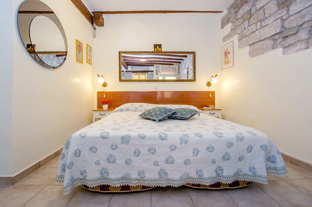Rooms Sotto i Volti