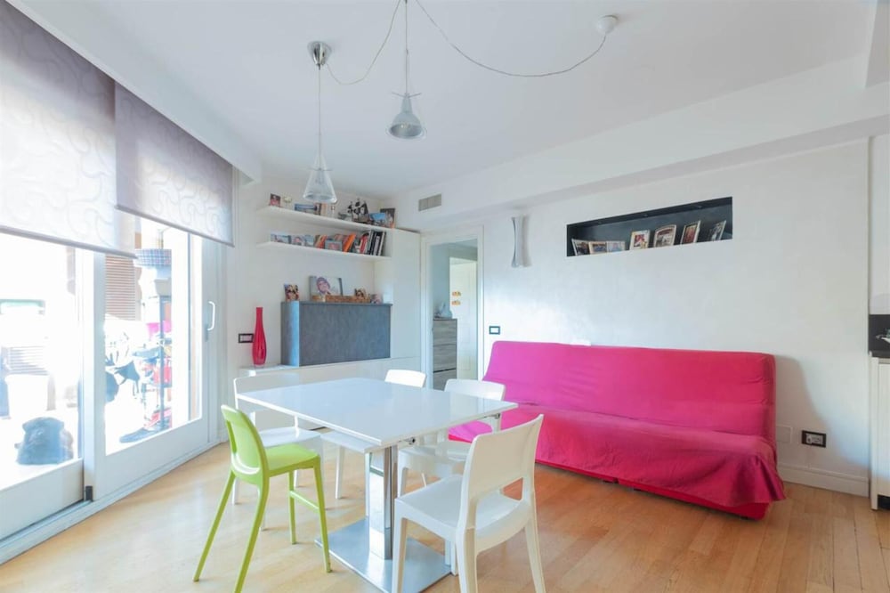 Beautiful 1-bed Apartment in Roma