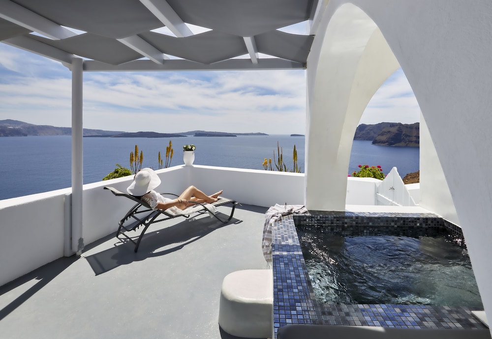 Helianthus Suites photo 5