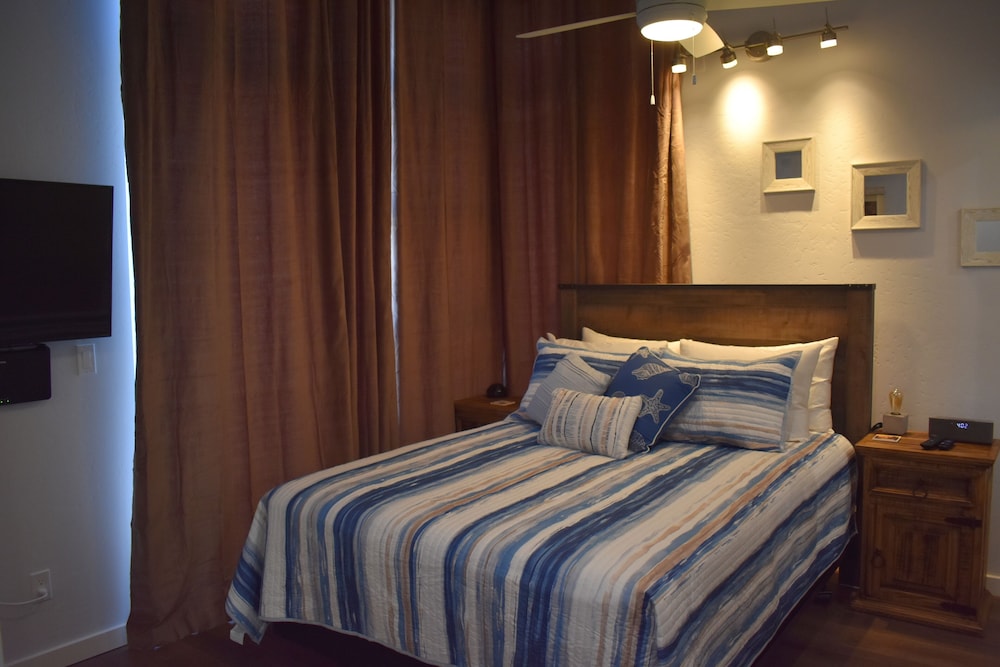 245 San Miguel 2 Bedroom Condo by RedAwning view 2