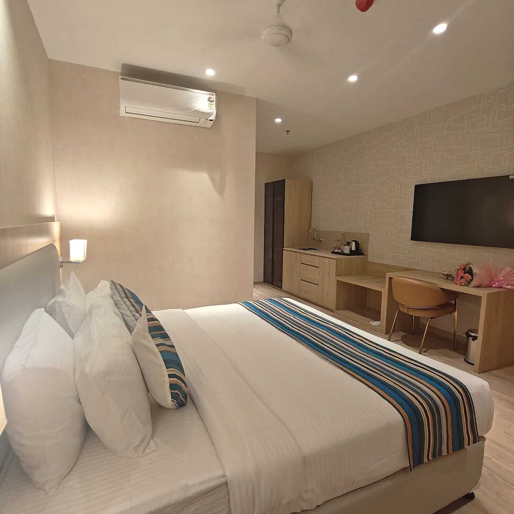 Bluestone Prime by The Cosy Hotels