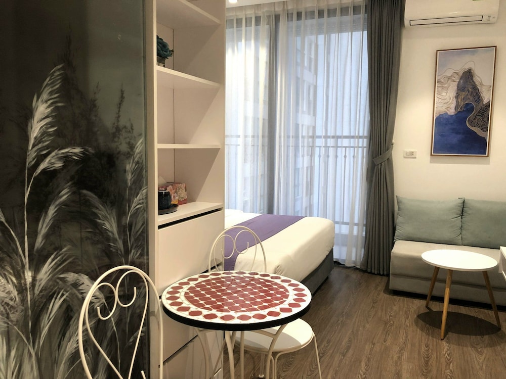 Vinhomes Green Bay Apartments