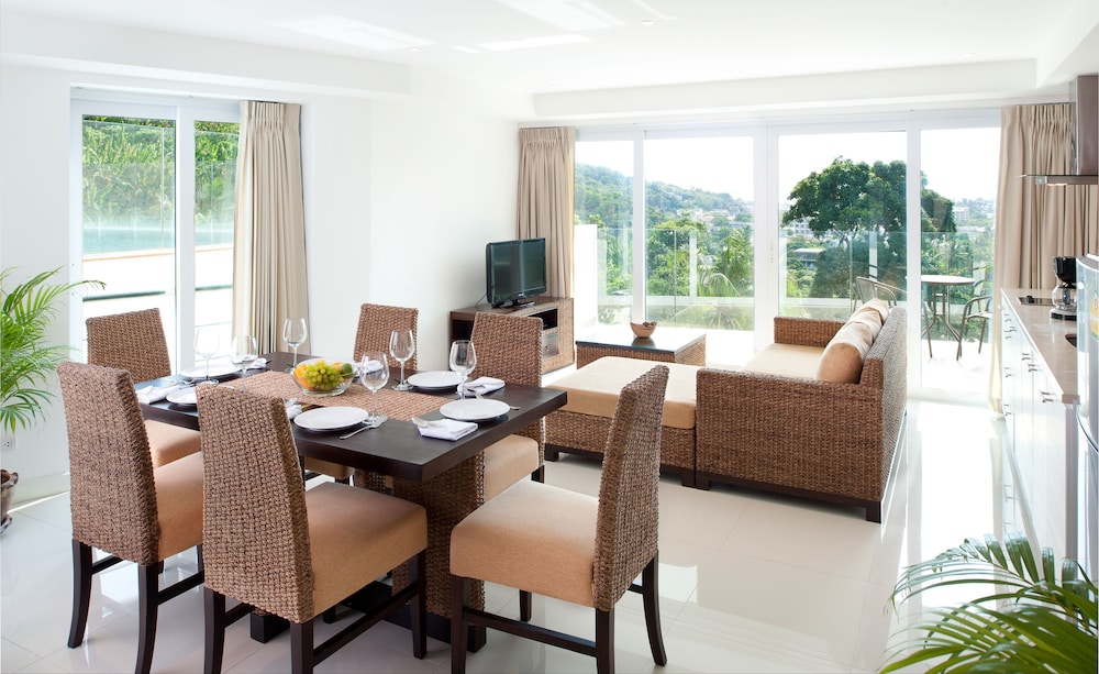 Kata Ocean View Residences