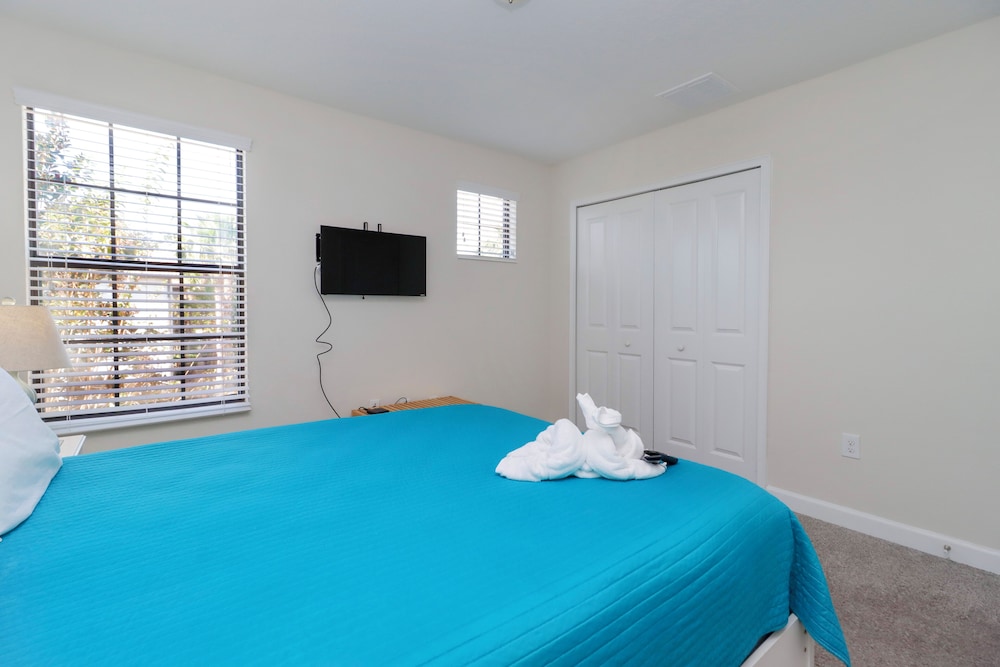 Solterra Family Vacation Home | Private Pool, Spa!