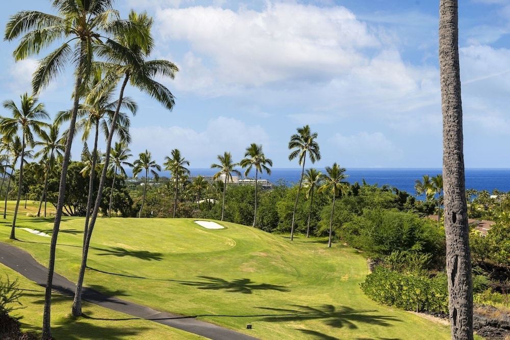 Na Hale O Keauhou J4 3 Bedroom Condo