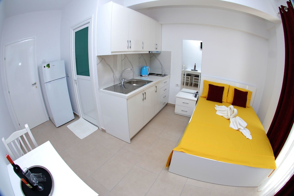 Vila Renato