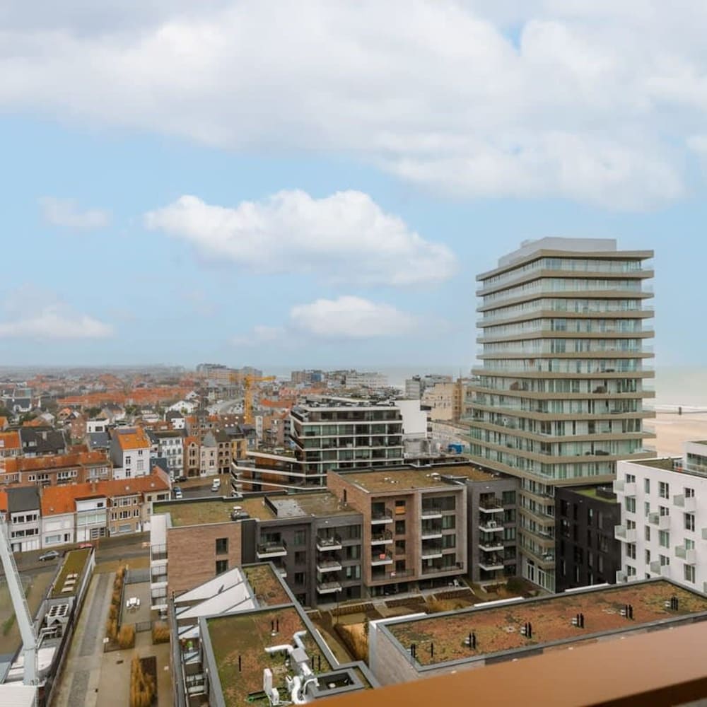 Apartment With Fantastic View Terrace and Parking