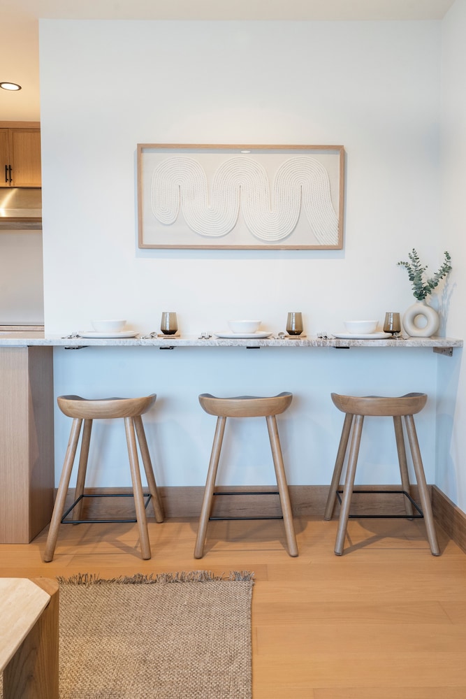 Offshore Residences